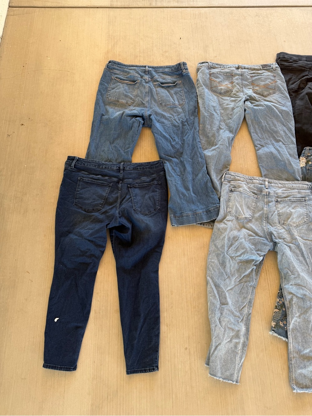 6 Pc Women’s Size 18 Jeans Denim Reseller Bundle Plus Size Mixed Brands Wholesal - Picture 5 of 6